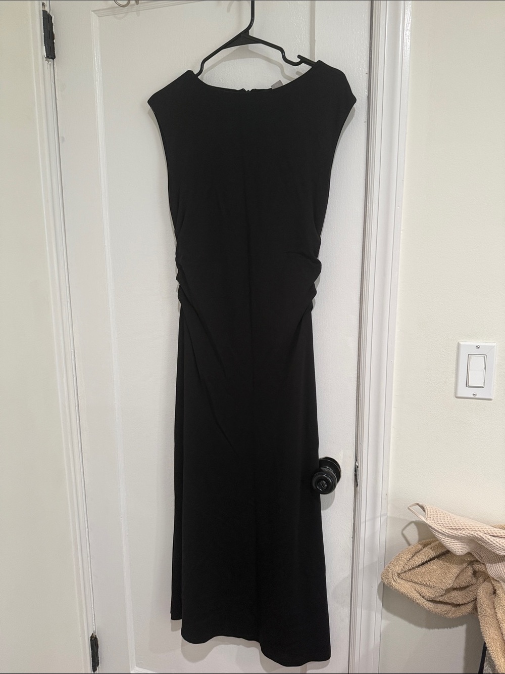 H&M Black Ruched Cap-Sleeve Maxi Dress